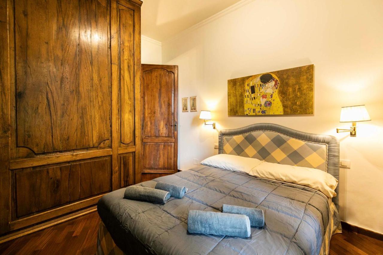 Klimt - Jacuzzi 5 Star - Luxury Design Apartment Milán Exterior foto